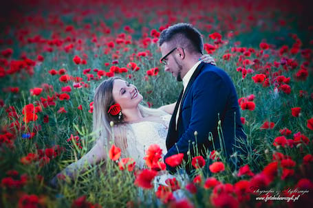 Firma na wesele: Fotografia i Stylizacja ślubna