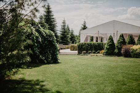 Firma na wesele: Brzoskwinia Ogród
