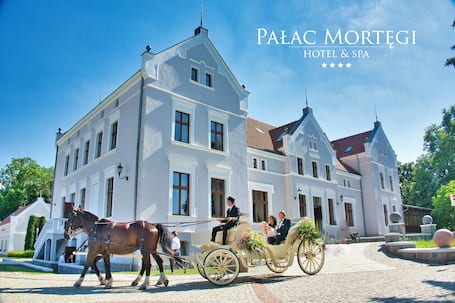 Firma na wesele: Pałac Mortęgi Hotel & SPA