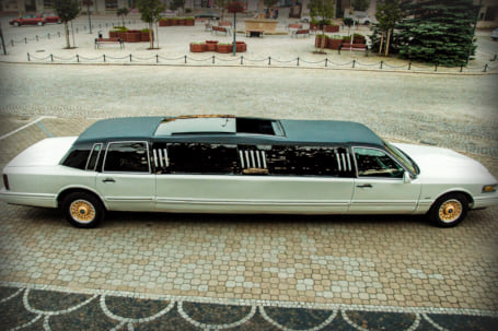 Firma na wesele: Royal Limousine